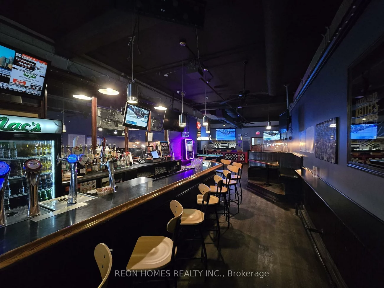 2459, Kingston, Birchcliffe-Cliffside, Toronto