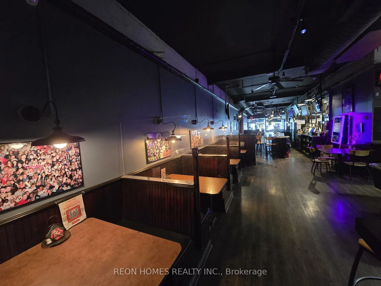 2459, Kingston, Birchcliffe-Cliffside, Toronto