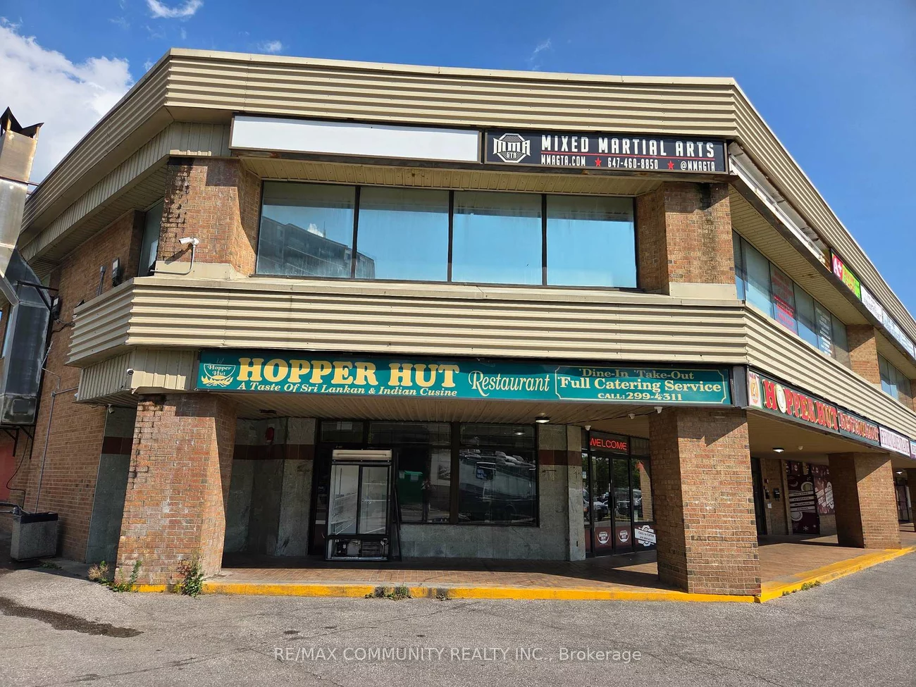 880, Ellesmere, Dorset Park, Toronto