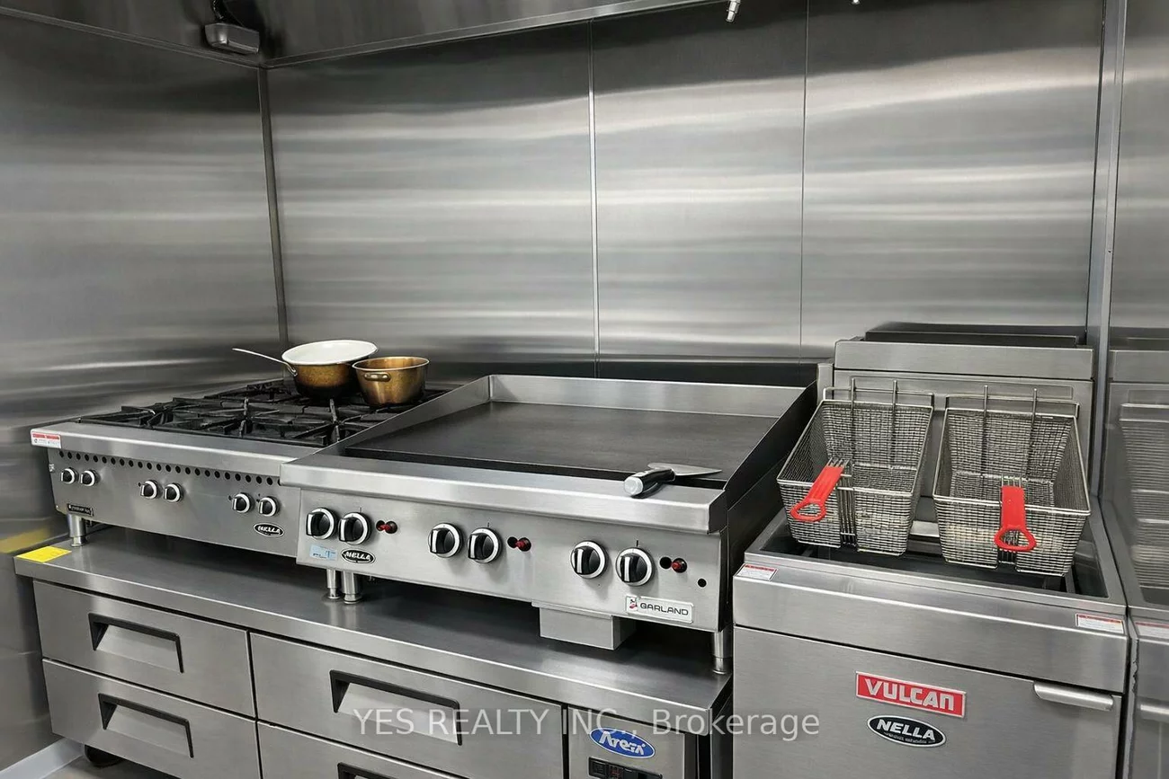 41, Lebovic, Clairlea-Birchmount, Toronto