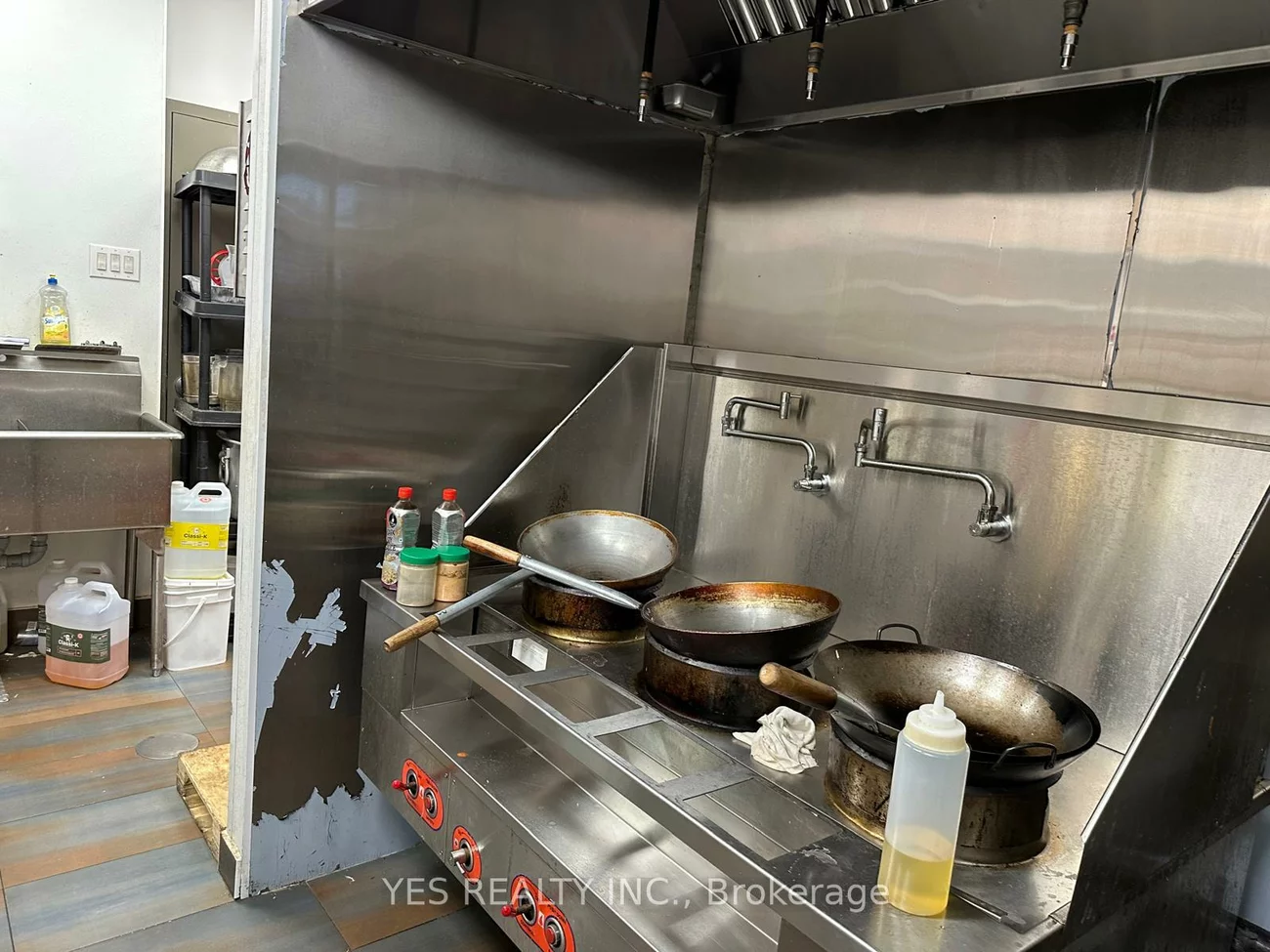 41, Lebovic, Clairlea-Birchmount, Toronto