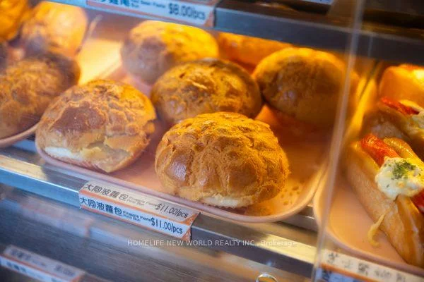 2555, VICTORIA PARK, Tam O'Shanter-Sullivan, Toronto