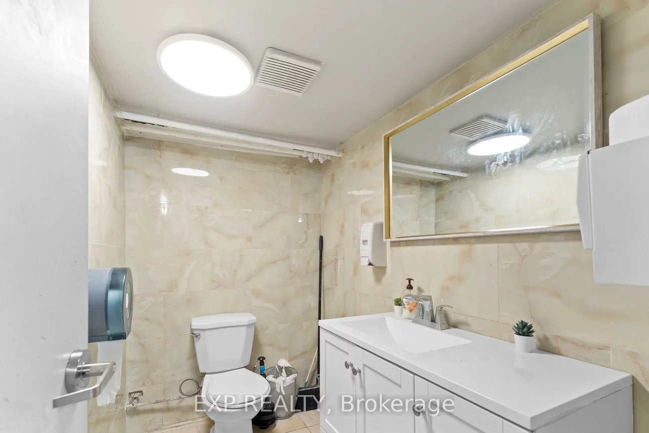 977, O'Connor, O'Connor-Parkview, Toronto