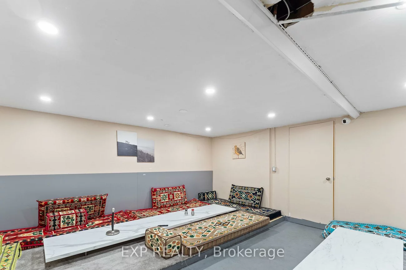 977, O'Connor, O'Connor-Parkview, Toronto