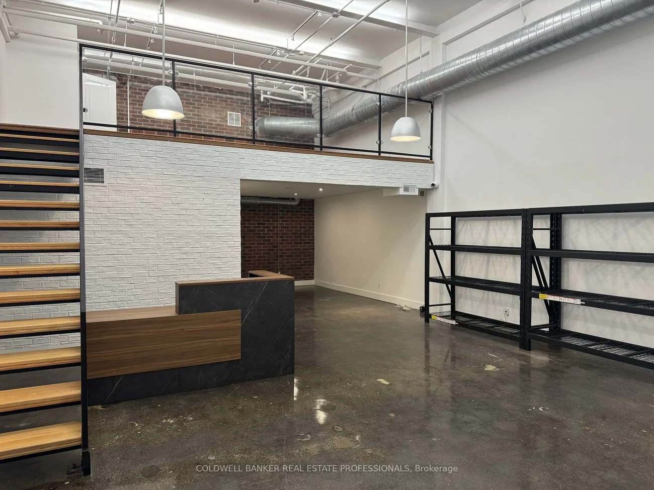 1159, Dundas, South Riverdale, Toronto