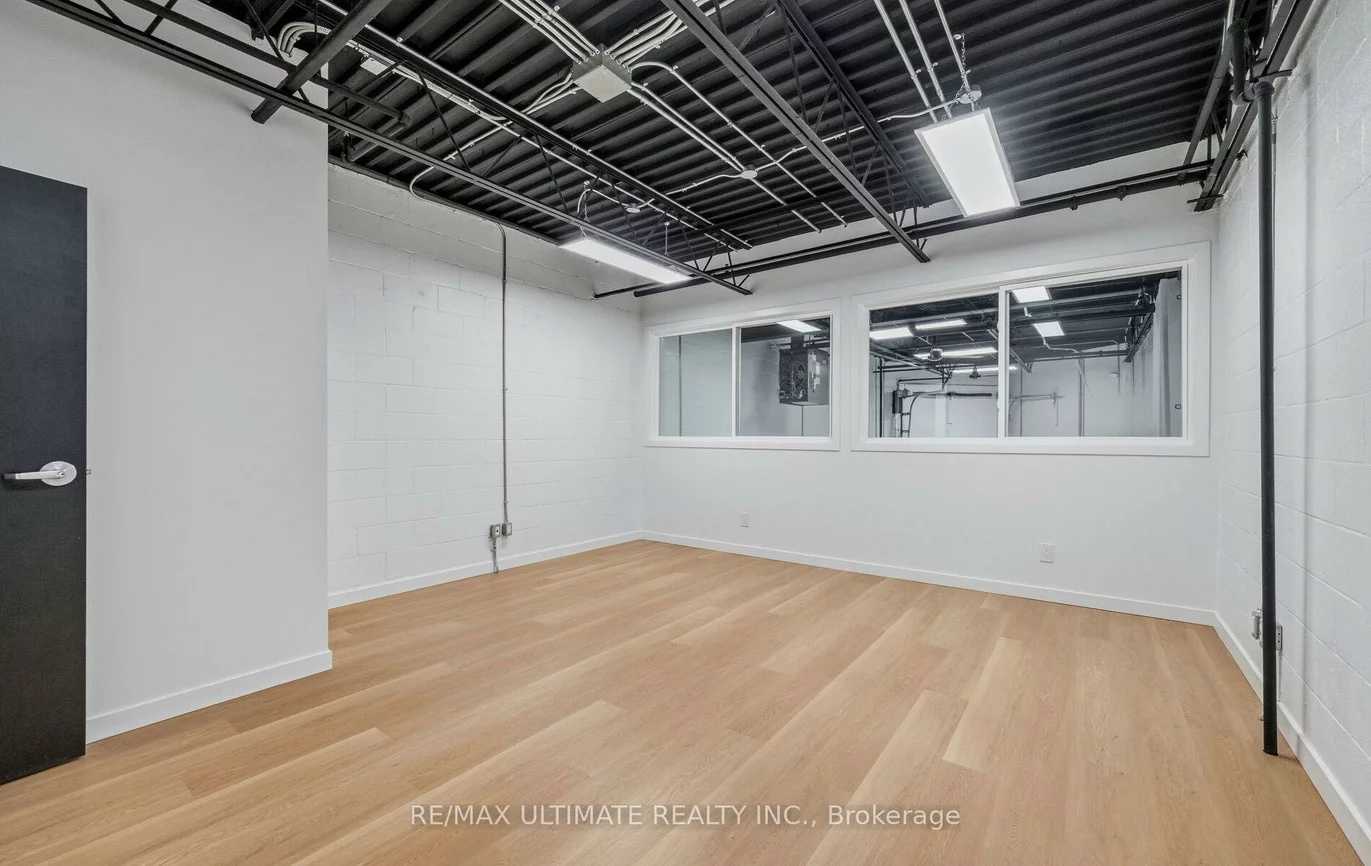 210, Silver Star, Milliken, Toronto