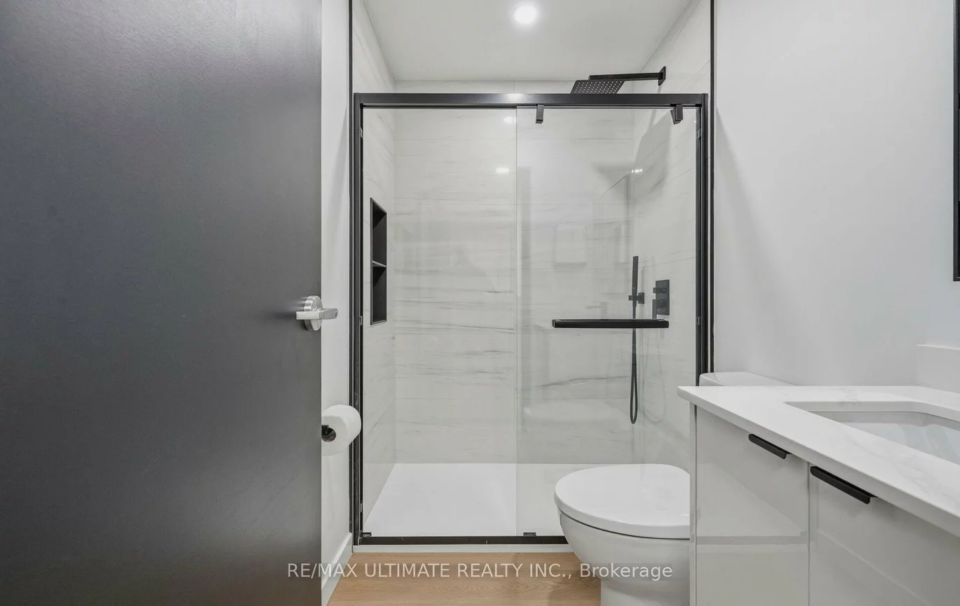 210, Silver Star, Milliken, Toronto