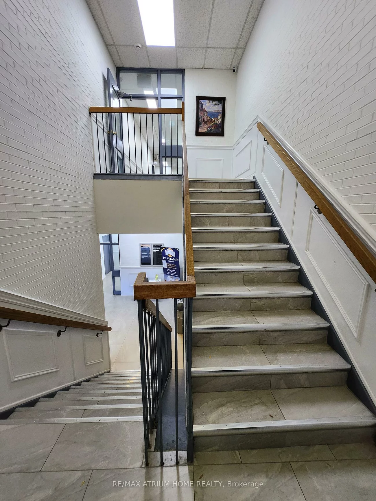 4125, Lawrence, West Hill, Toronto