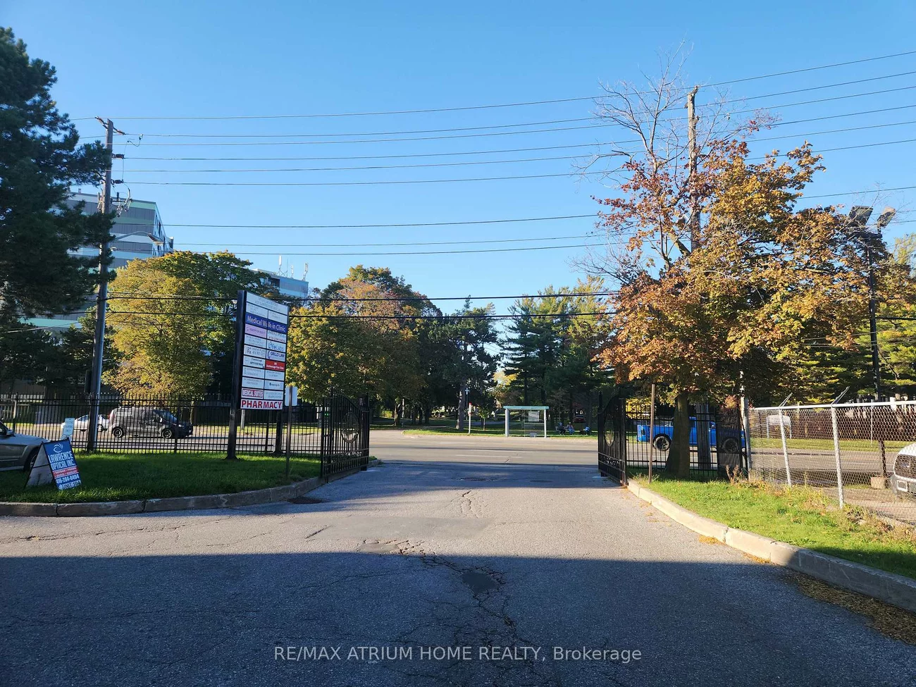 4125, Lawrence, West Hill, Toronto