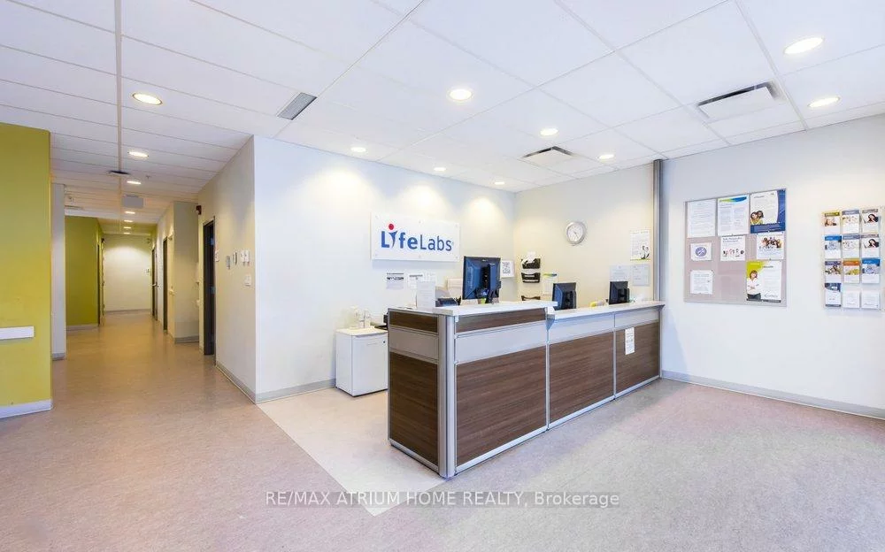 4125, Lawrence, West Hill, Toronto