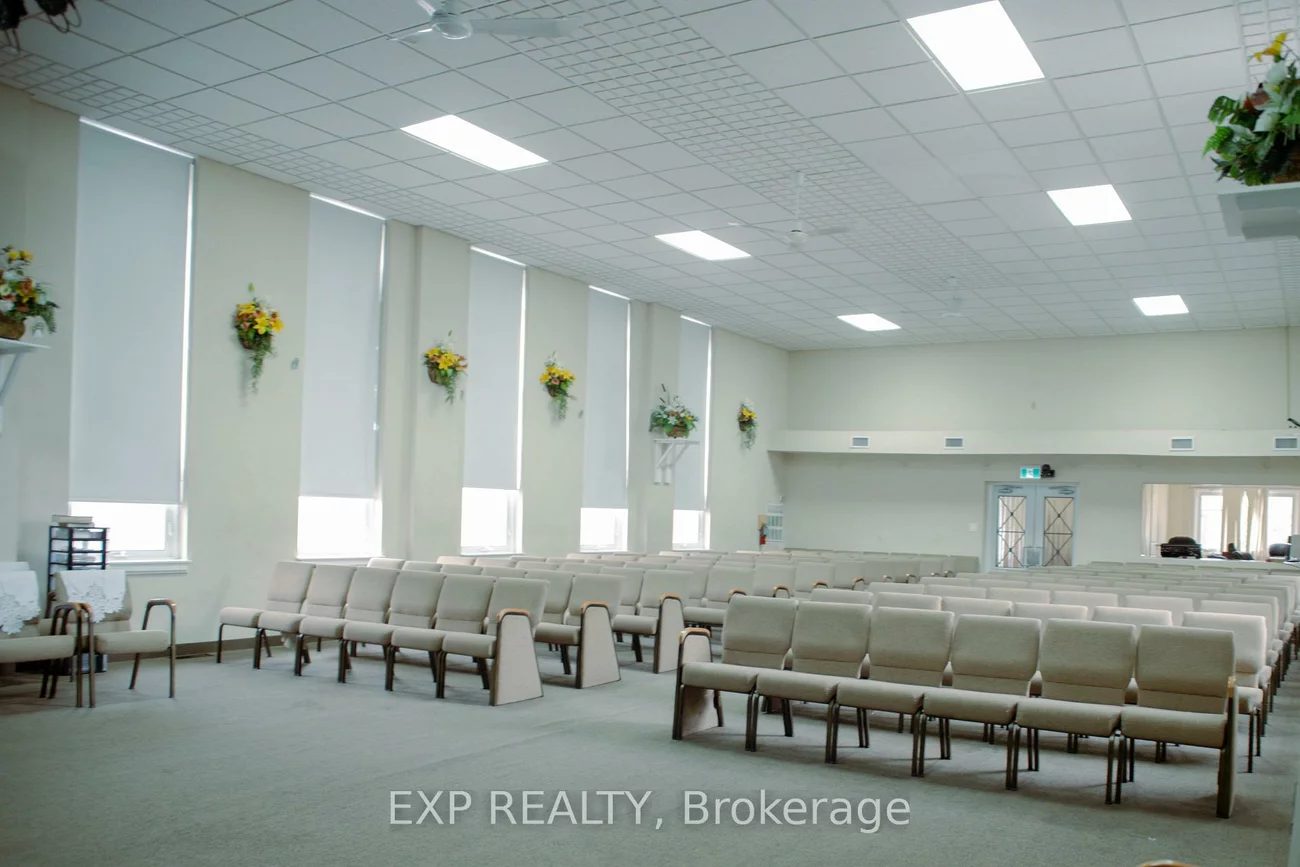 1355, Warden, Wexford-Maryvale, Toronto