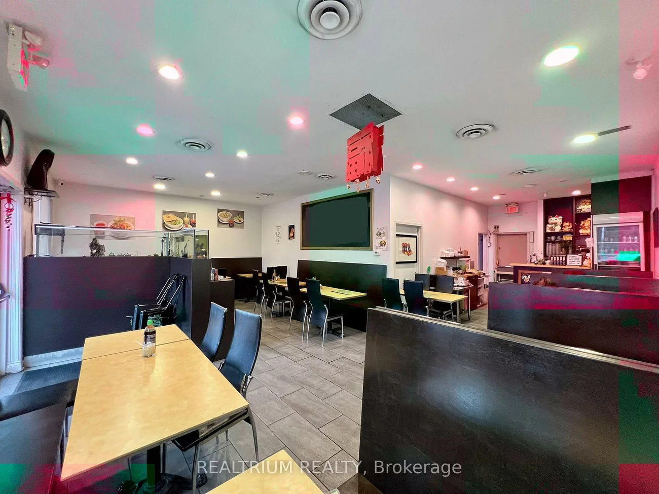 58, Redlea, Milliken, Toronto