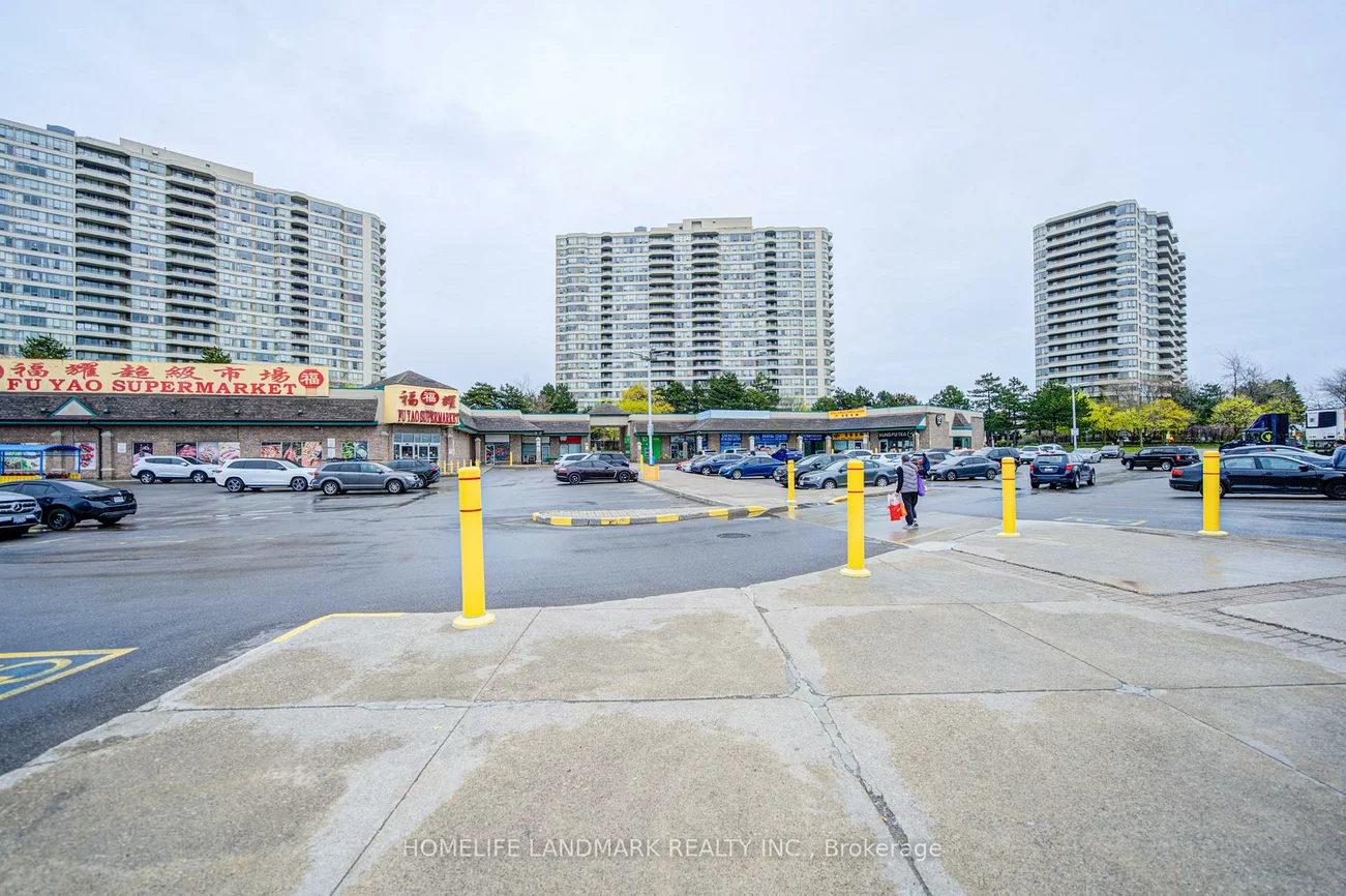 4, Greystone Walk, Kennedy Park, Toronto