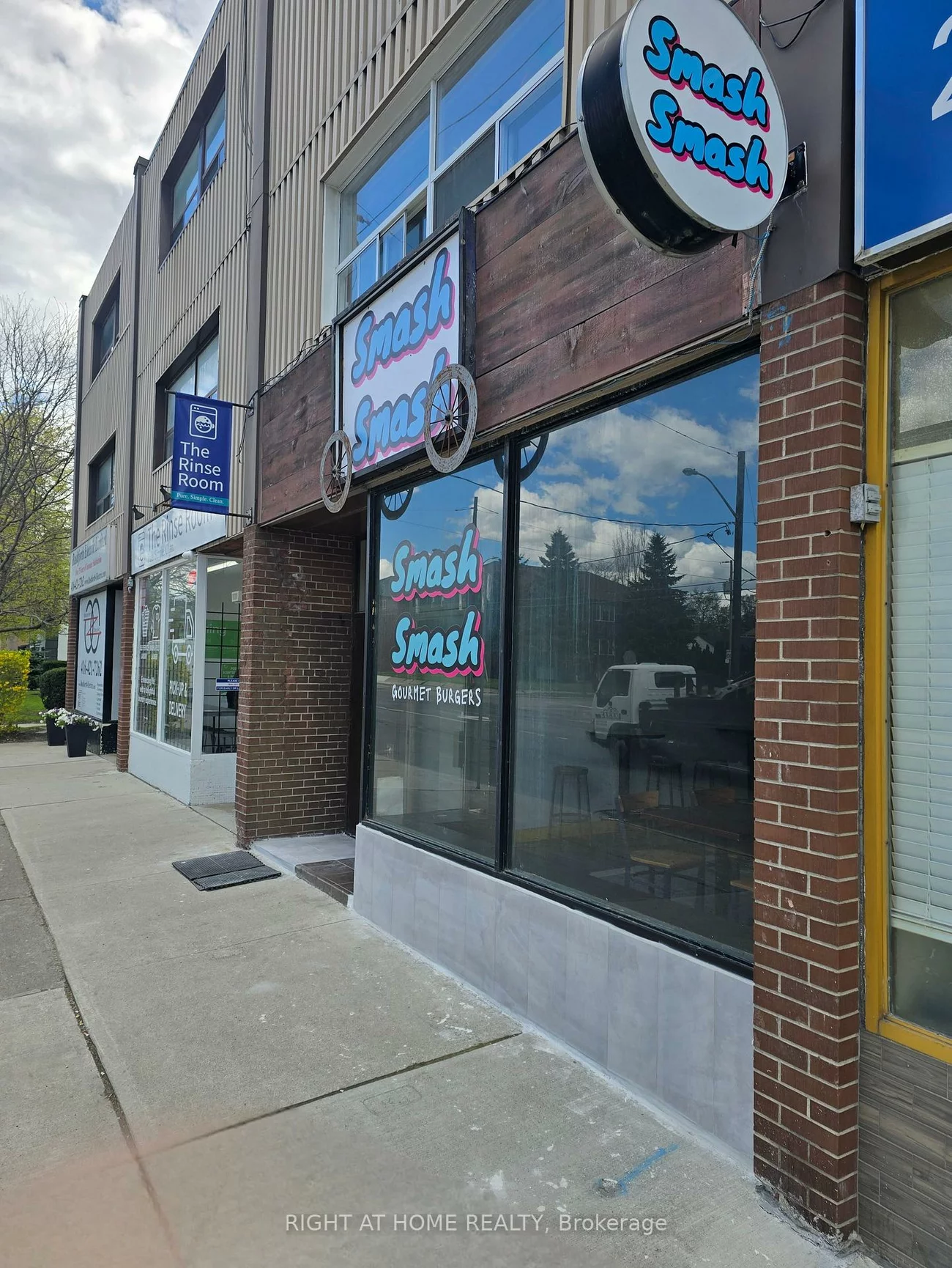 2889, St Clair, O'Connor-Parkview, Toronto