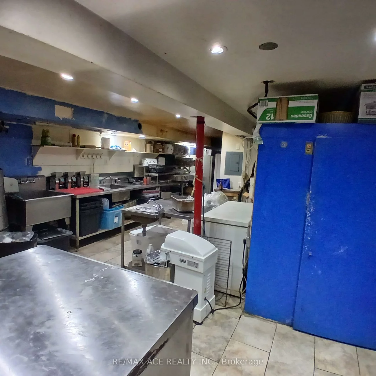 3541, St Clair, Clairlea-Birchmount, Toronto