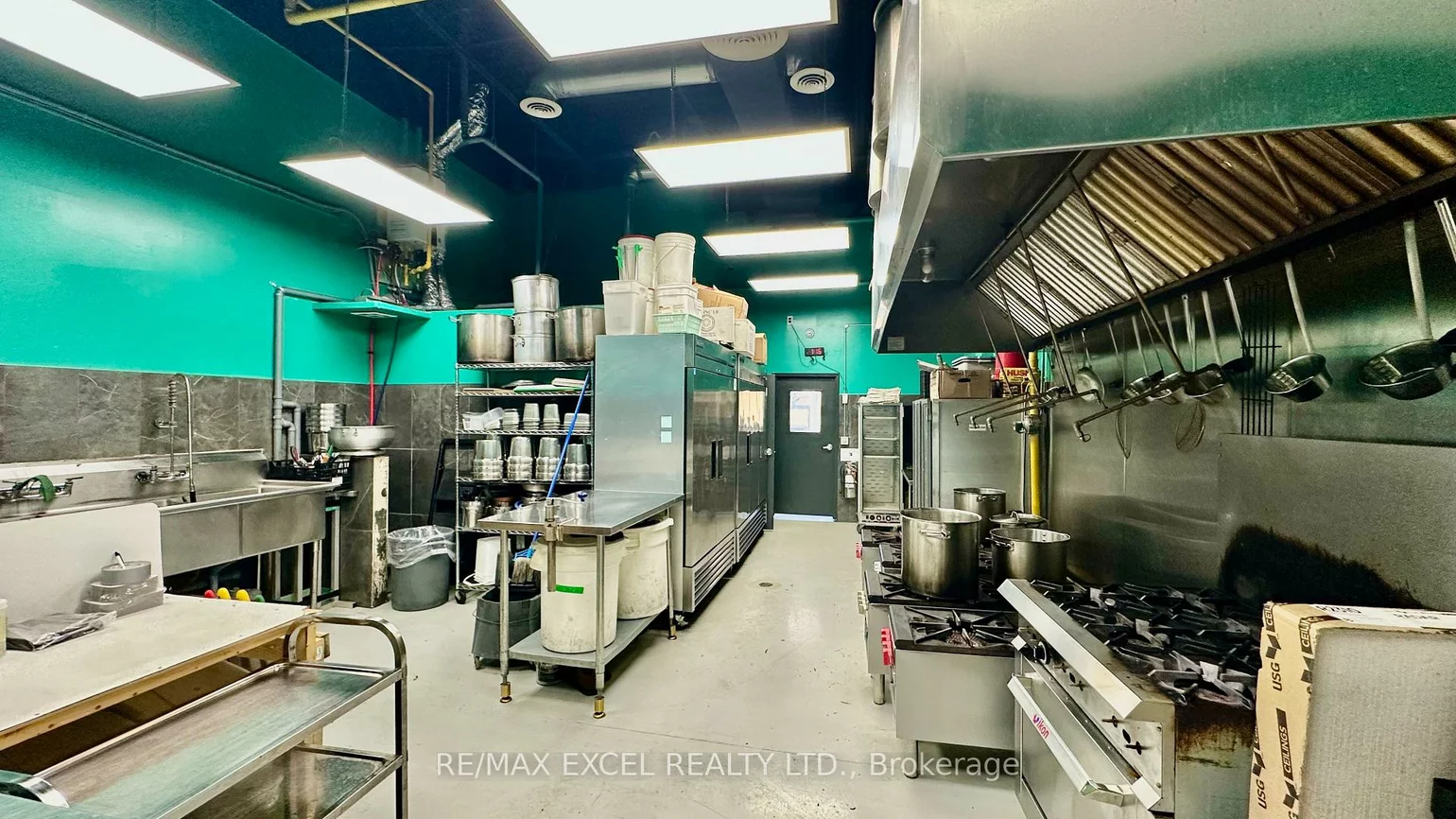 3245, Finch, L'Amoreaux, Toronto