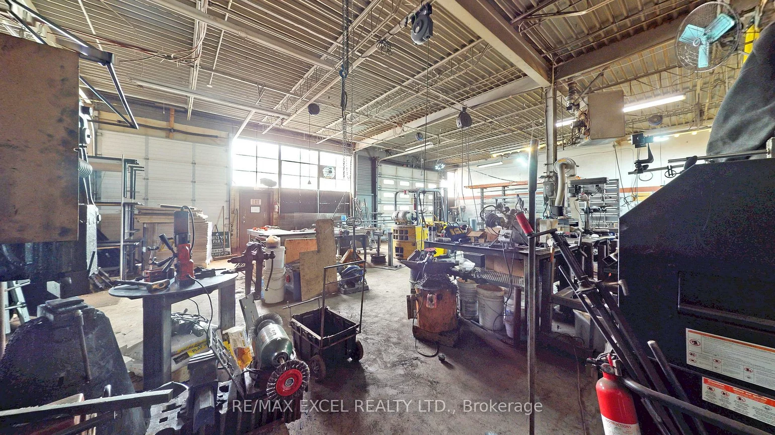 25, Waterman, O'Connor-Parkview, Toronto