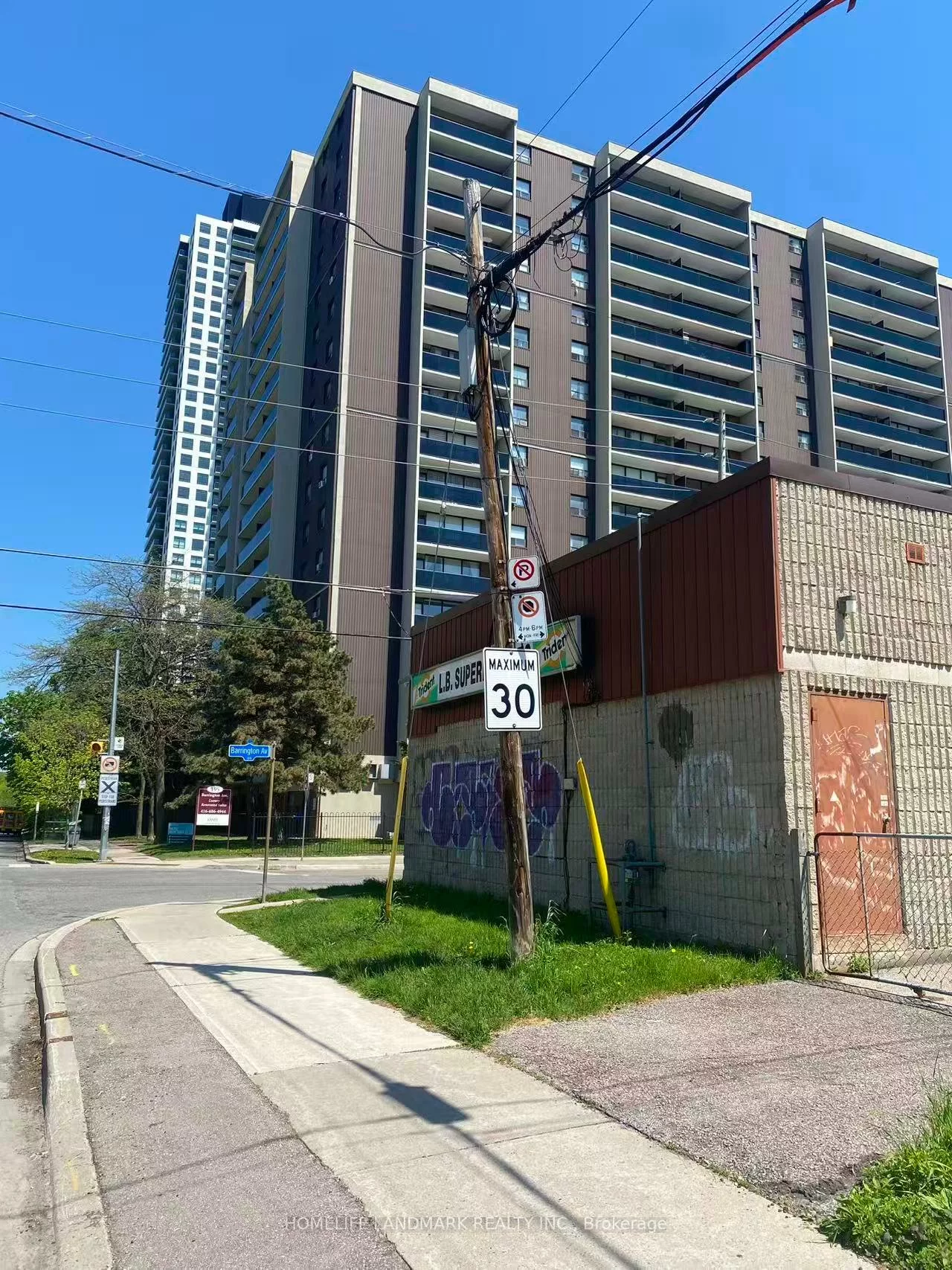 391, Lumsden, Crescent Town, Toronto