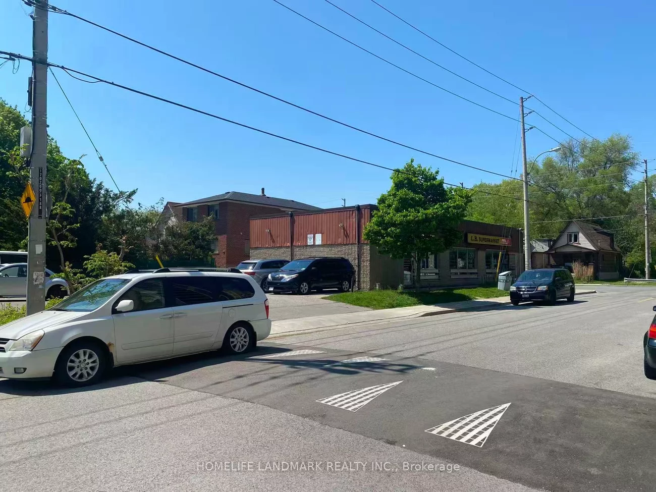 391, Lumsden, Crescent Town, Toronto