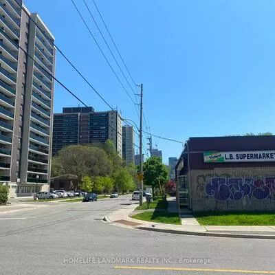 Commercial for sale, 391, Lumsden, Crescent Town, Toronto