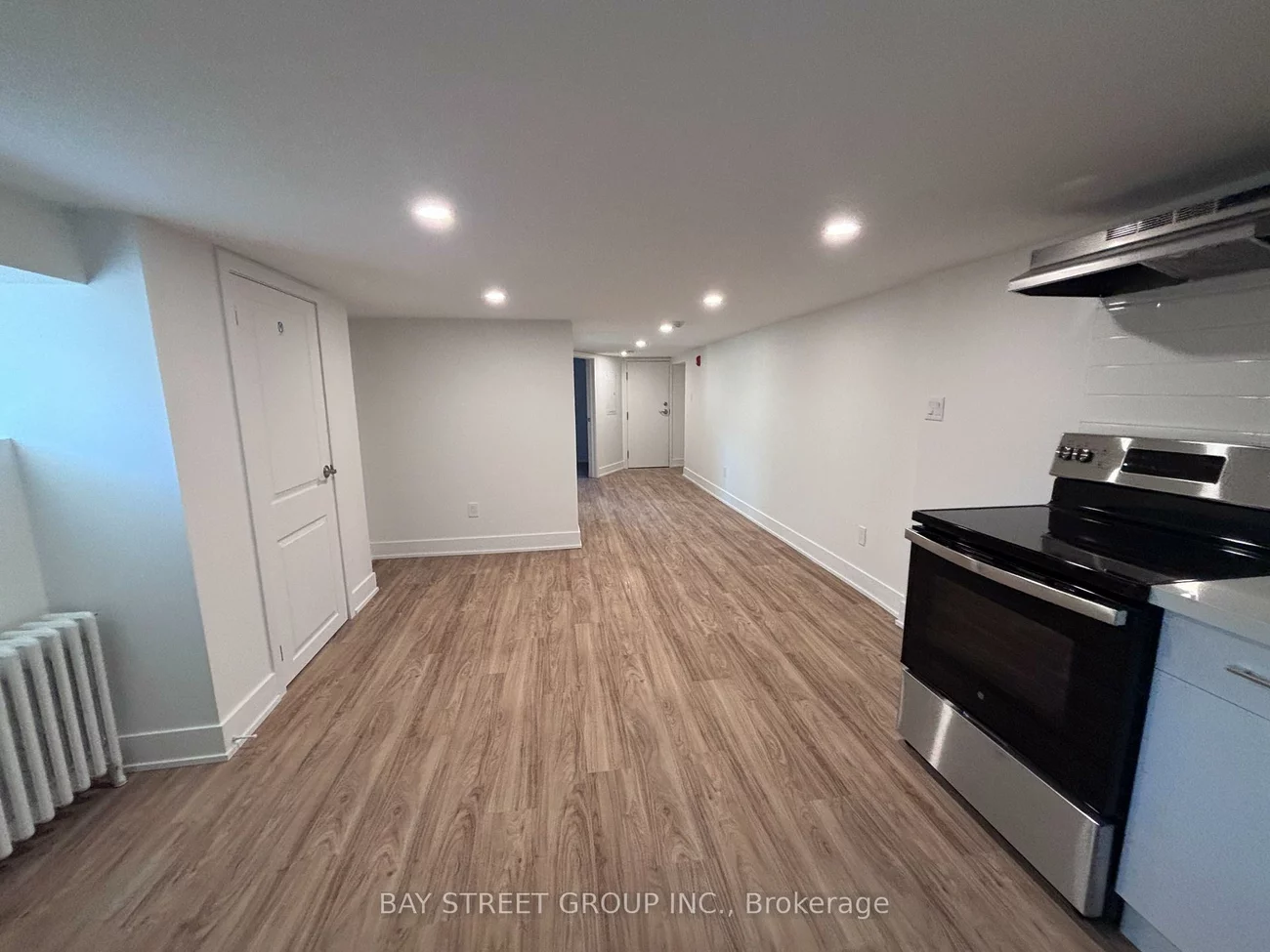 1311, Pape, Danforth Village-East York, Toronto