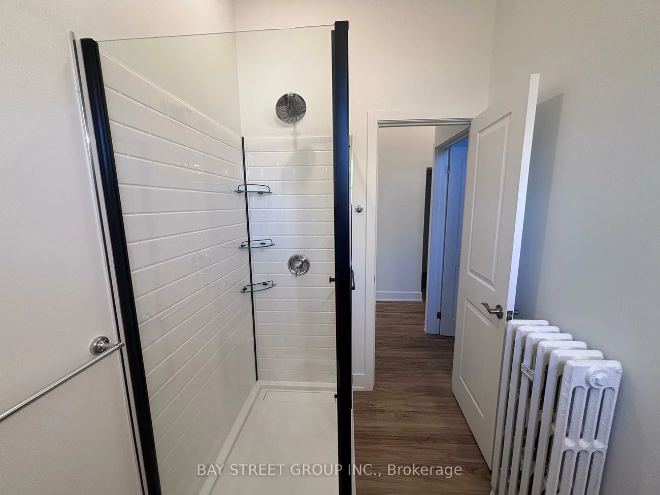 1311, Pape, Danforth Village-East York, Toronto