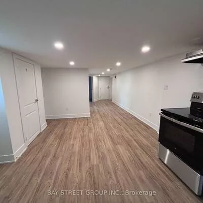 Commercial for sale, 1311, Pape, Danforth Village-East York, Toronto