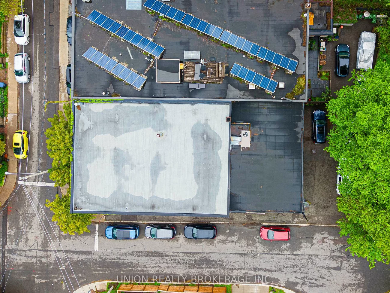 186, Munro, South Riverdale, Toronto