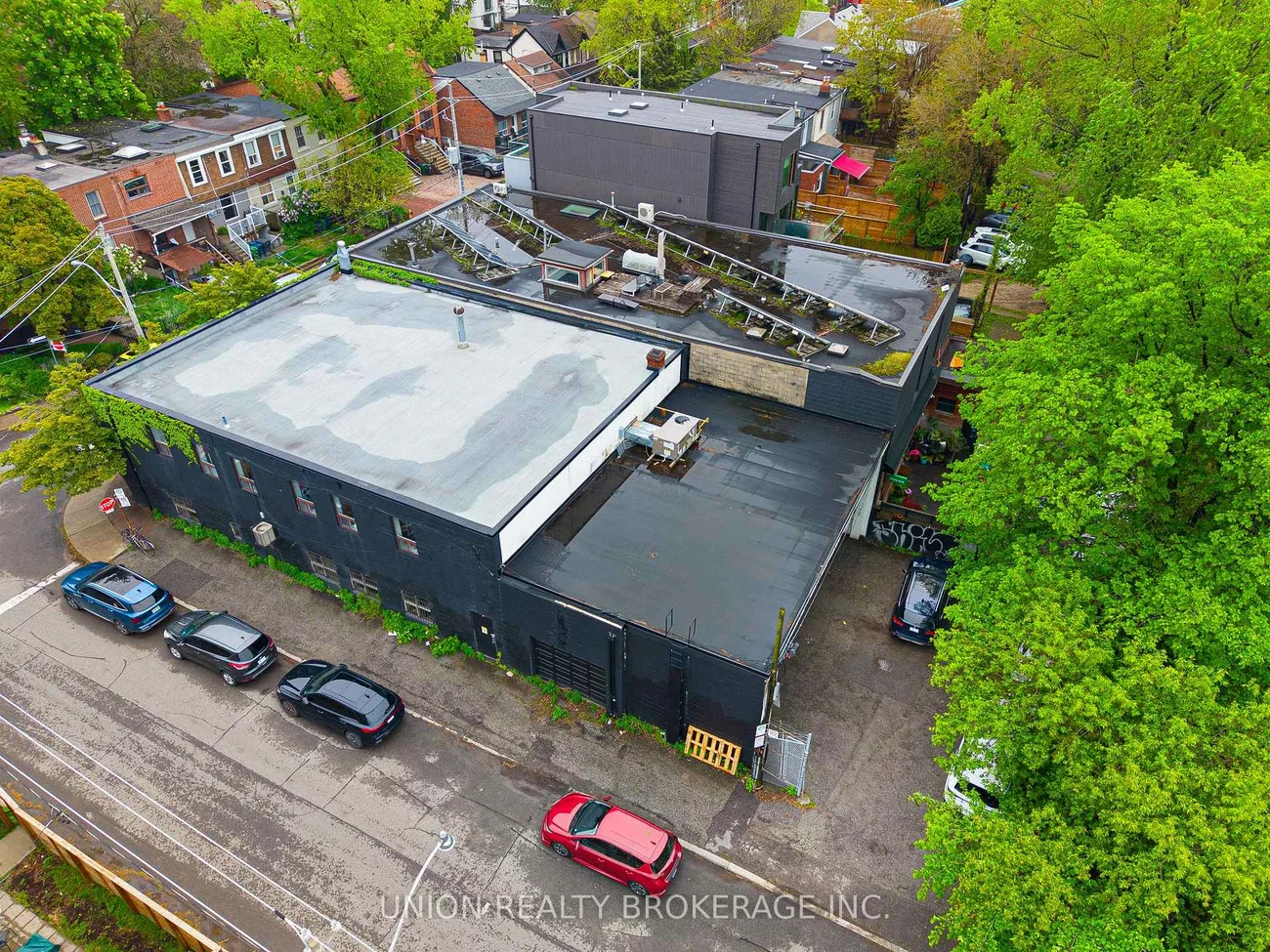 186, Munro, South Riverdale, Toronto