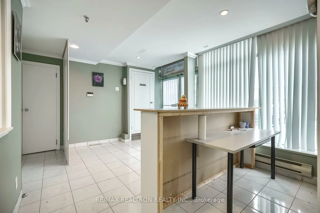 110, Ironside, Rouge E11, Toronto