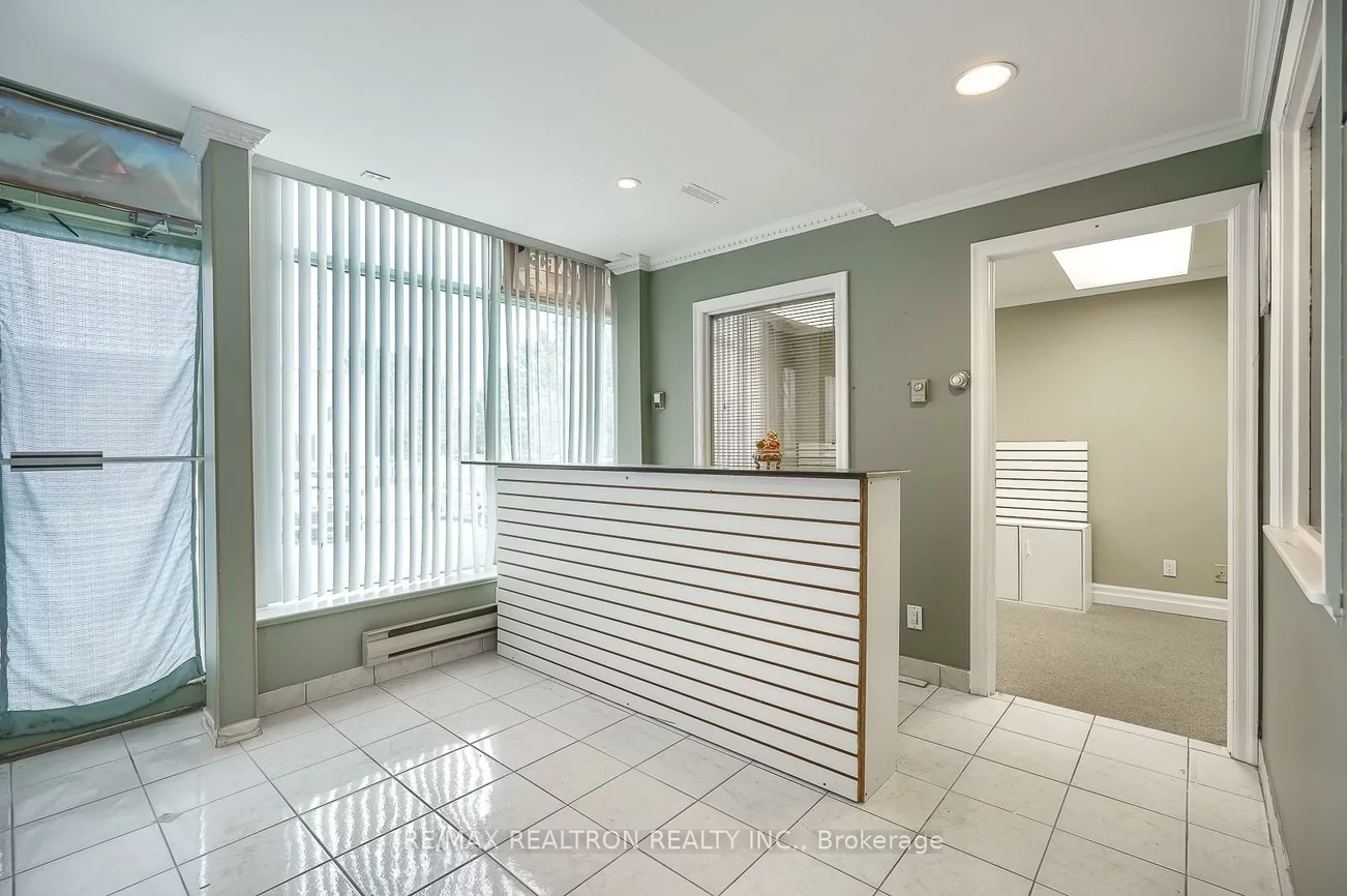 110, Ironside, Rouge E11, Toronto