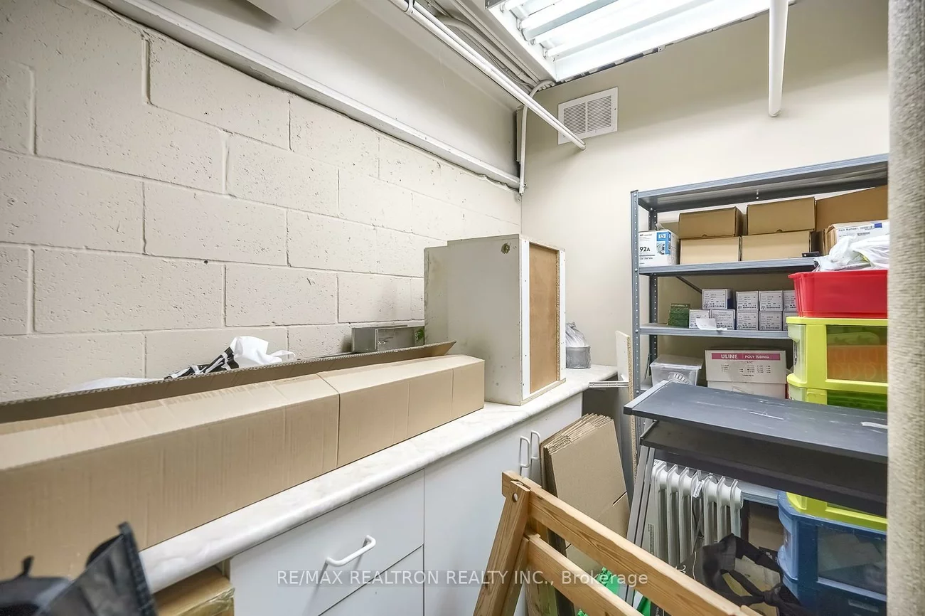 110, Ironside, Rouge E11, Toronto