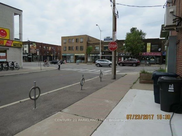 1331, Danforth, Greenwood-Coxwell, Toronto
