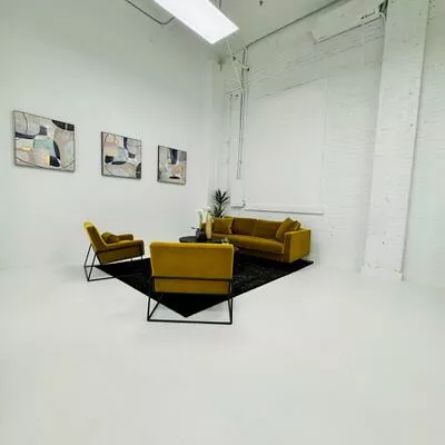 1159, Dundas, South Riverdale, Toronto