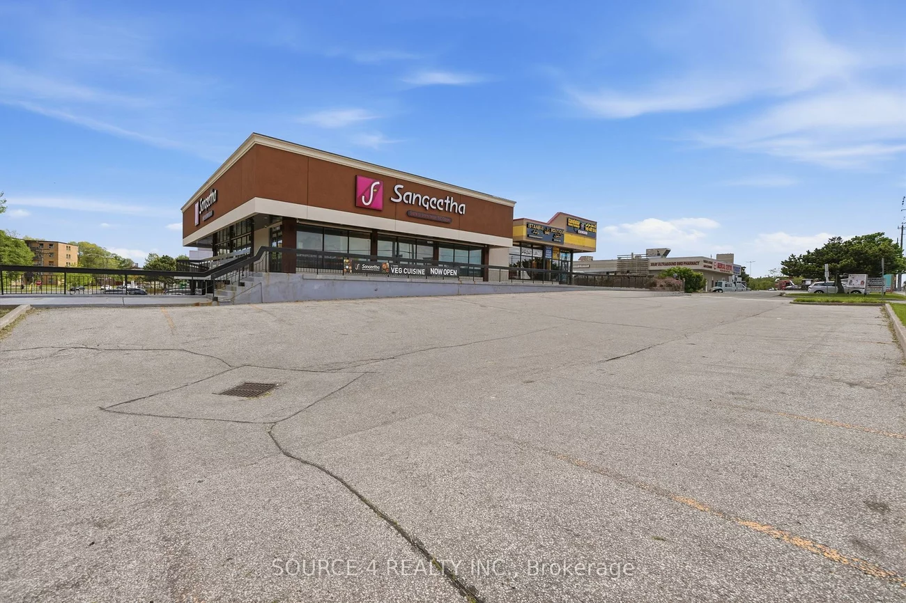 3601, Lawrence, Woburn, Toronto
