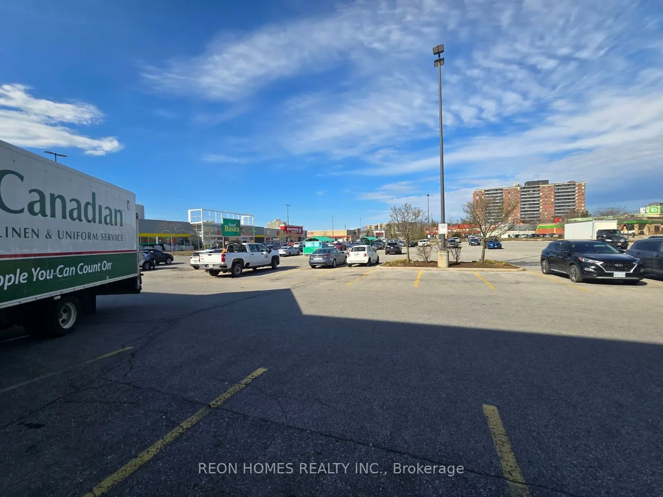 4525, Kingston, West Hill, Toronto