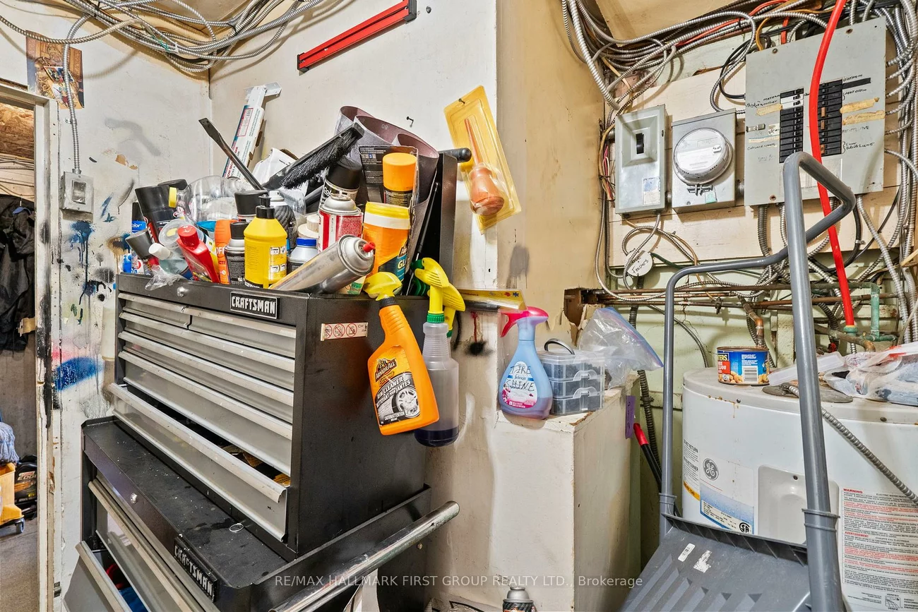 4656, Kingston, West Hill, Toronto