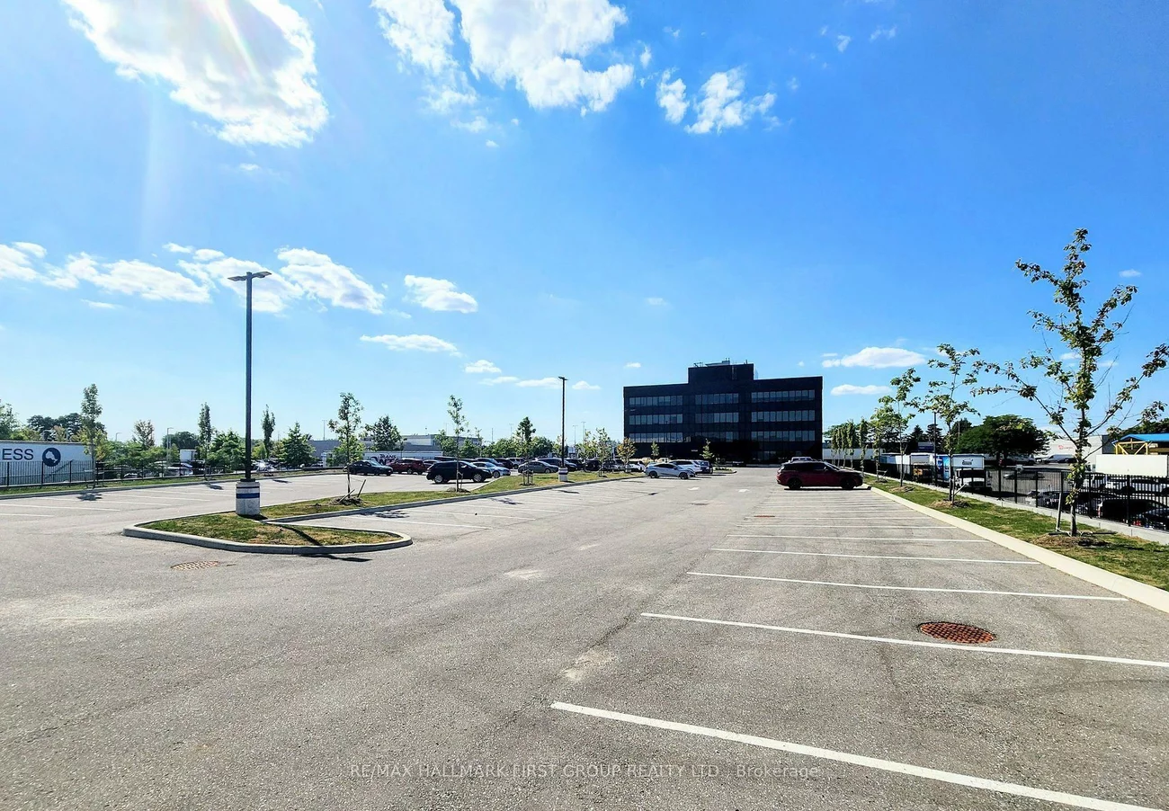 2225, Markham, Rouge E11, Toronto
