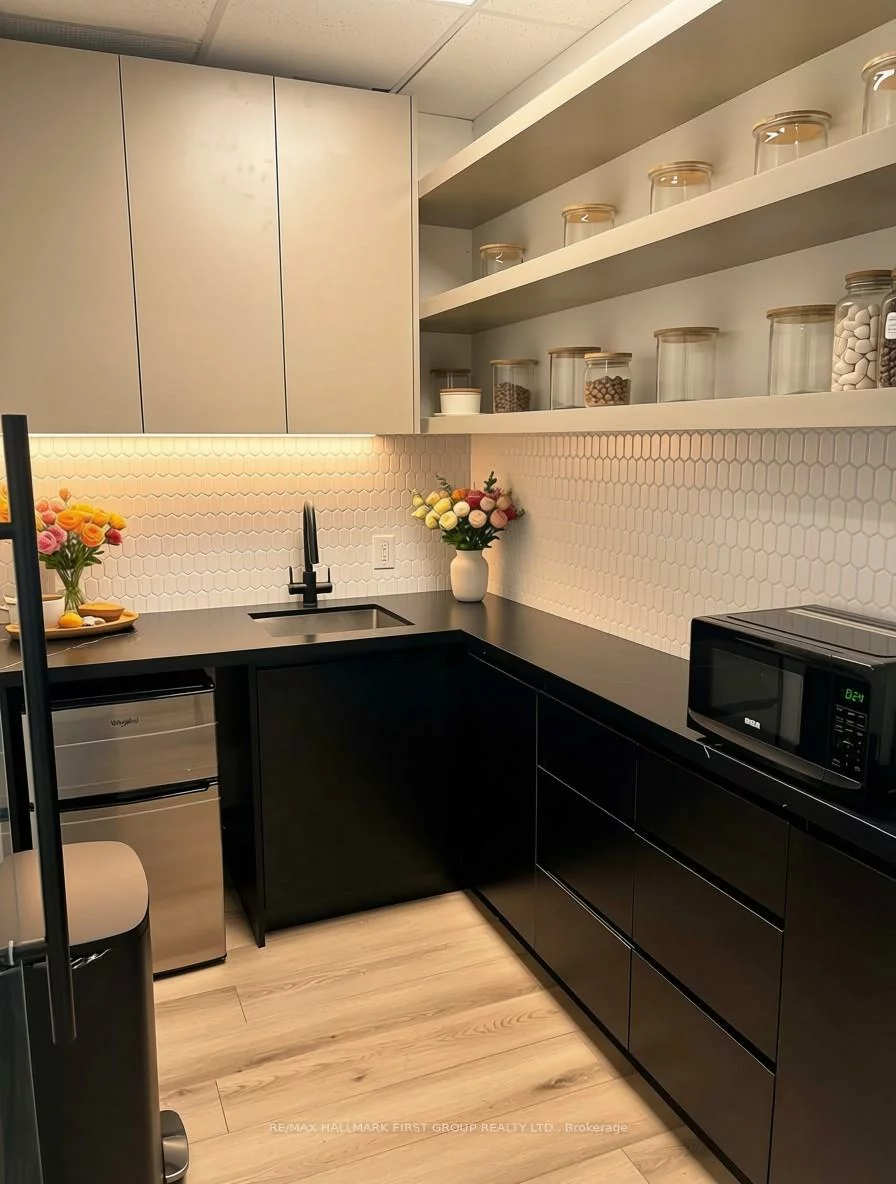 2225, Markham, Rouge E11, Toronto
