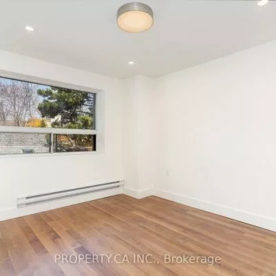 Commercial for sale, 97, Lee, The Beaches, Toronto