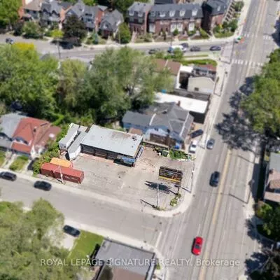 Commercial for sale, 76, Kingston, Woodbine Corridor, Toronto