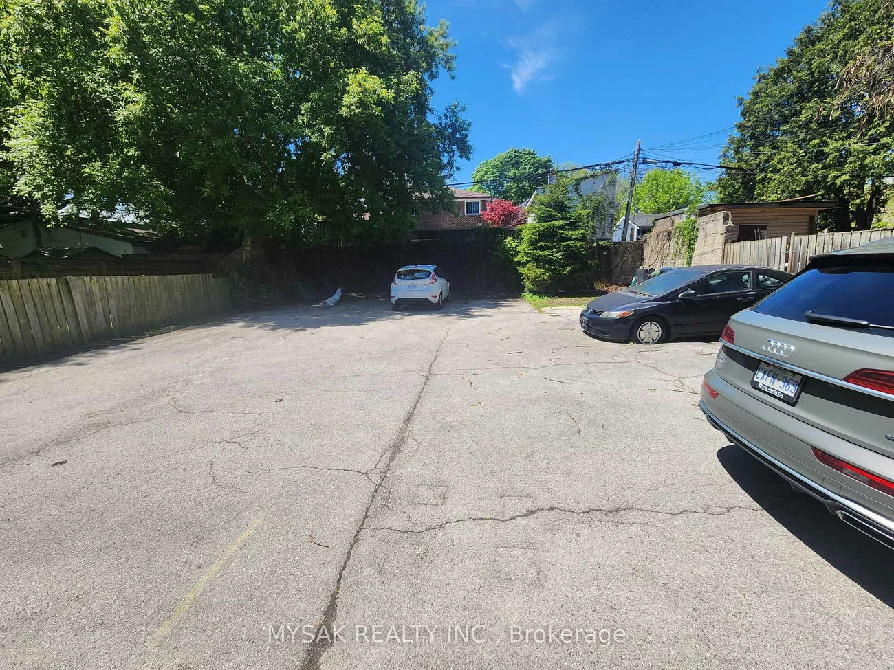 144, Coxwell, Greenwood-Coxwell, Toronto