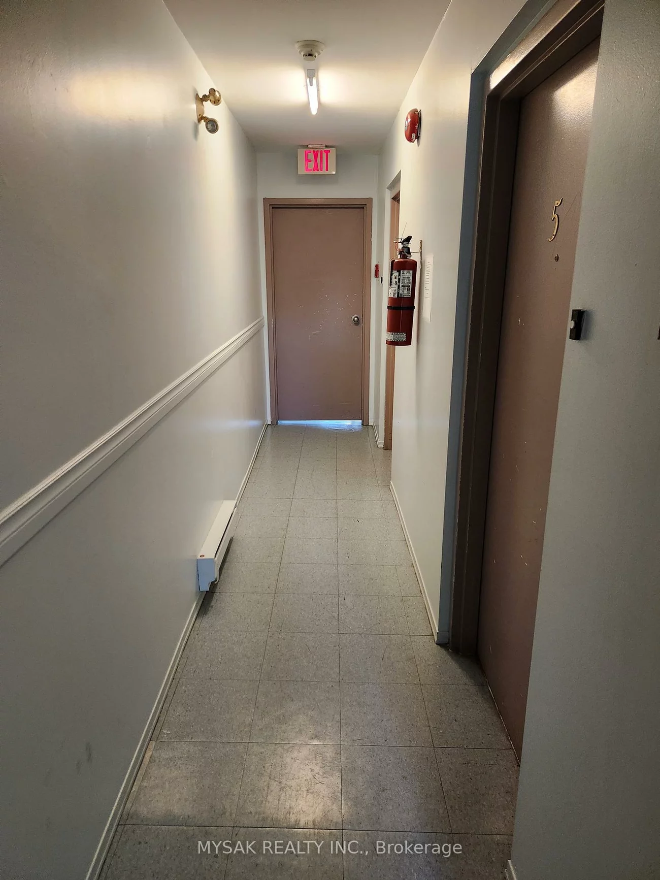 144, Coxwell, Greenwood-Coxwell, Toronto