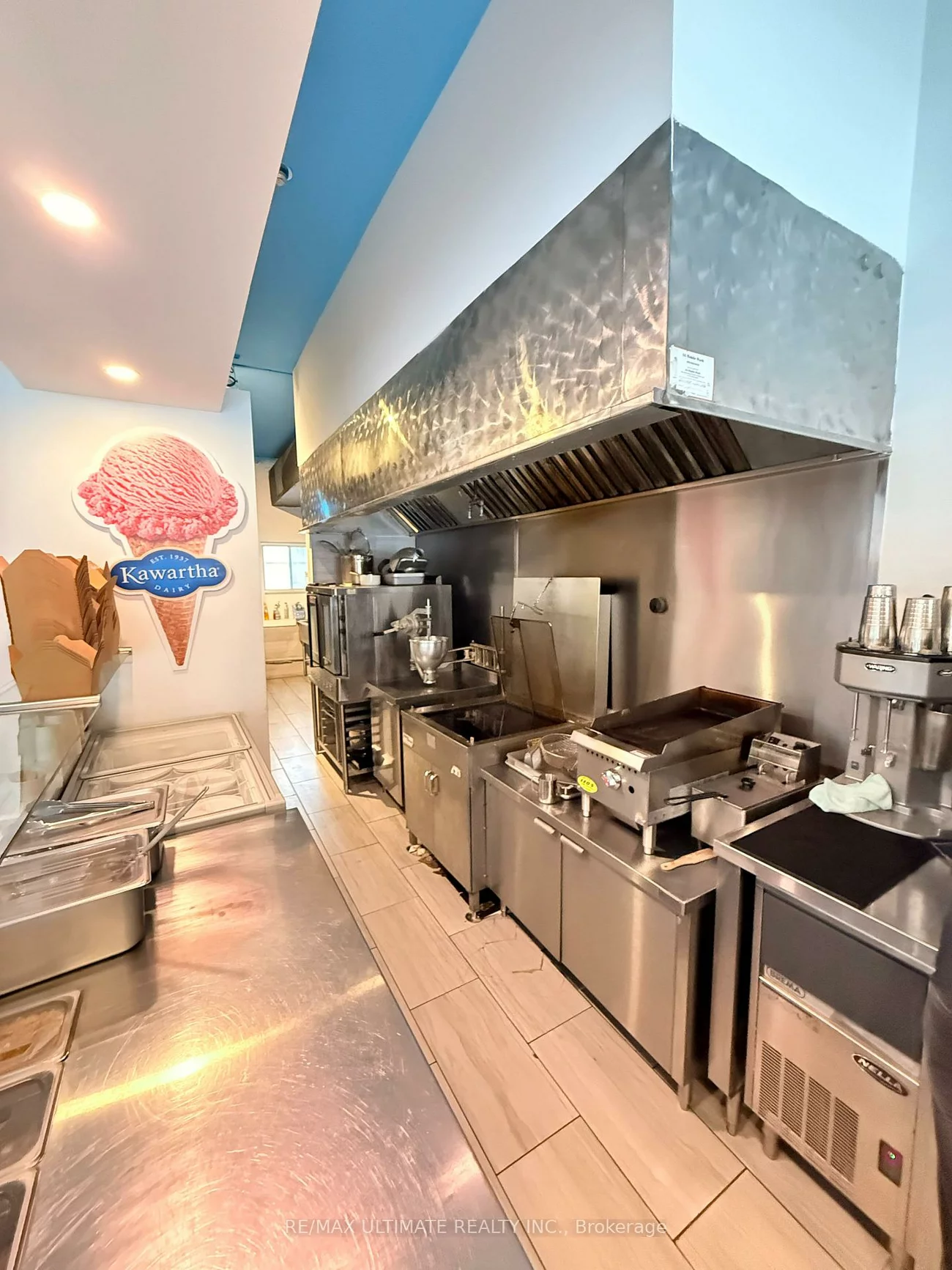 1027, Coxwell, East York, Toronto