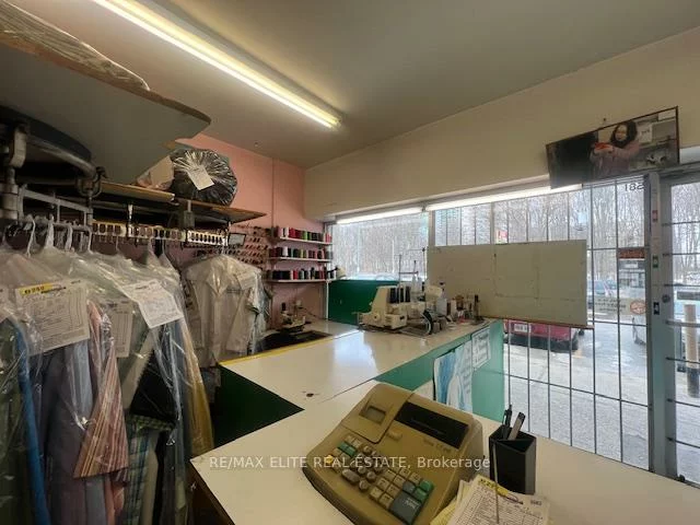 1581, Ellesmere, Woburn, Toronto