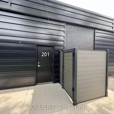 777, Warden, Clairlea-Birchmount, Toronto