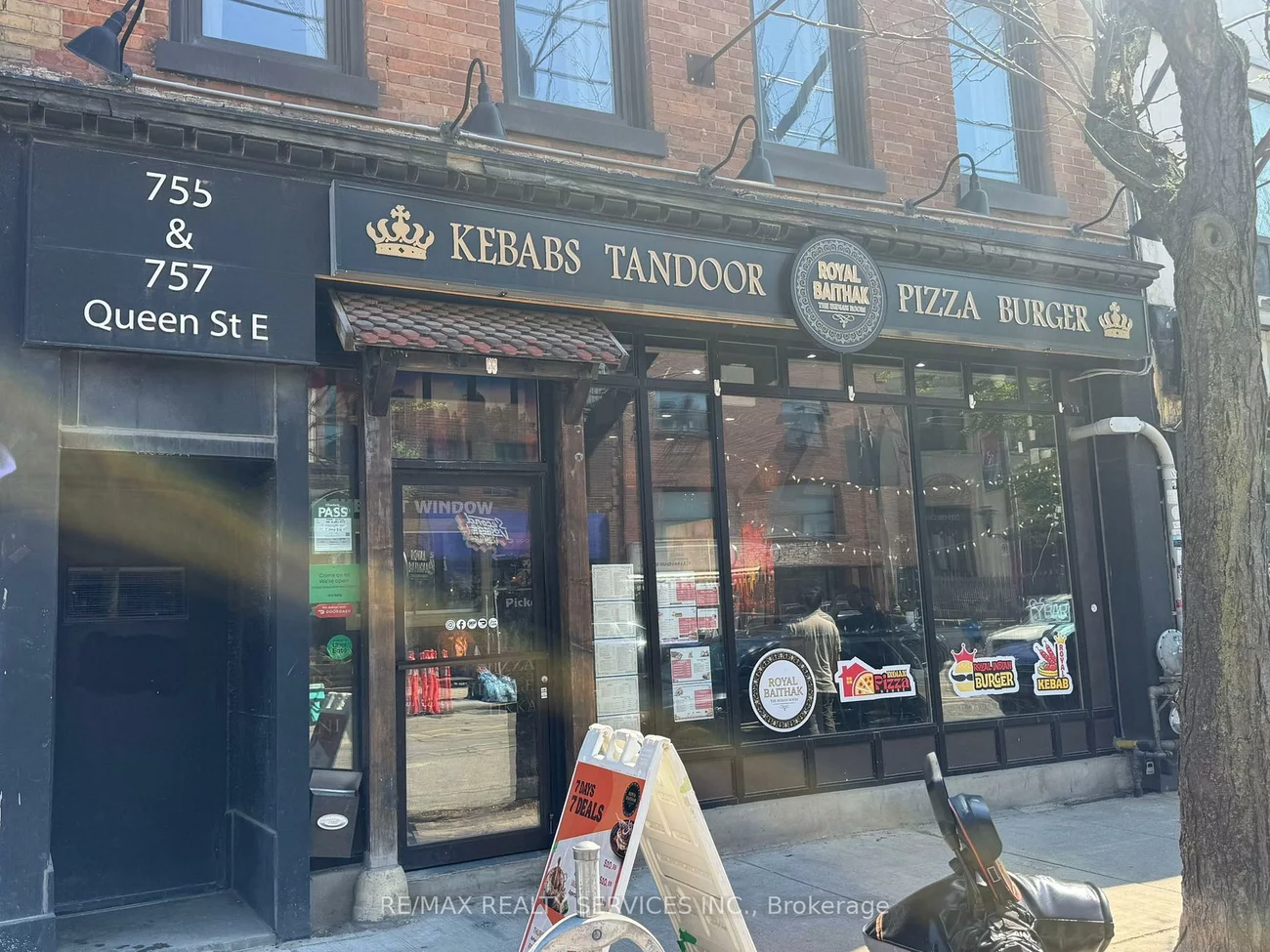 755, Queen, South Riverdale, Toronto