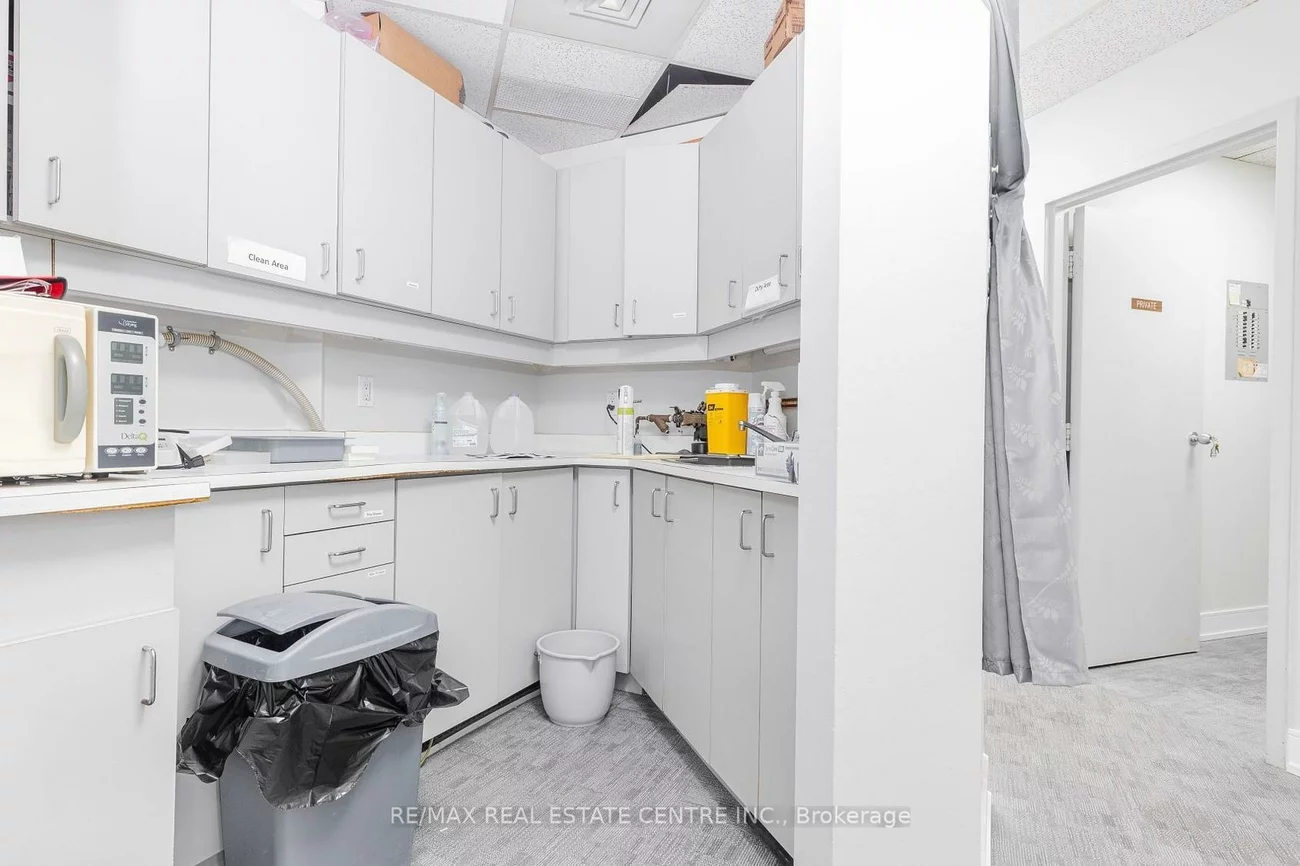 3852, Finch, L'Amoreaux, Toronto