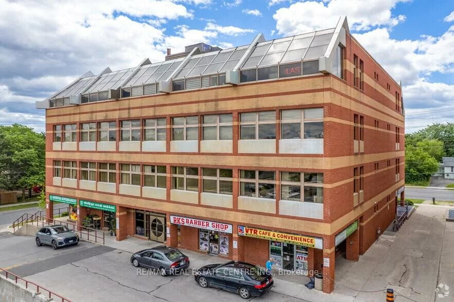 3852, Finch, L'Amoreaux, Toronto