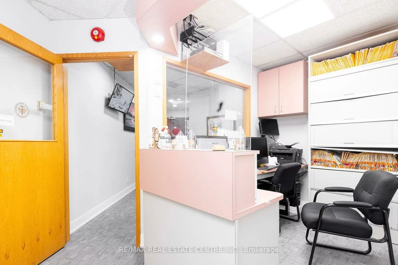 3852, Finch, L'Amoreaux, Toronto